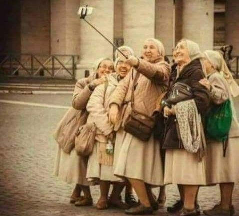   â™ª Sisters are doing it for their selfies â™ª